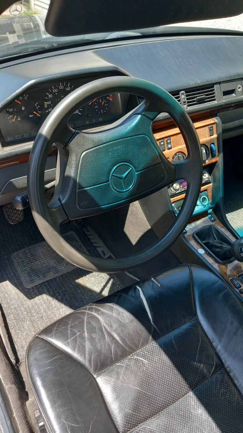 Mercedes-Benz 124, снимка 5 - Автомобили и джипове - 45716736