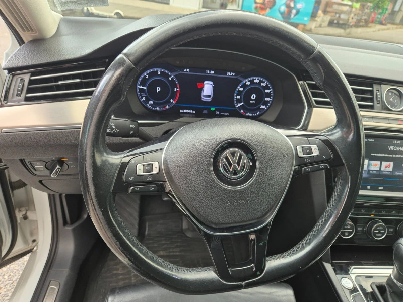 VW Passat, снимка 5 - Автомобили и джипове - 47112786