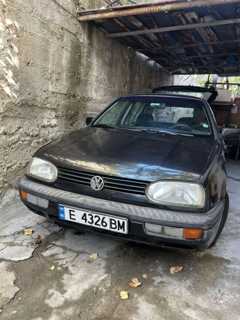 VW Golf, снимка 1 - Автомобили и джипове - 47913220