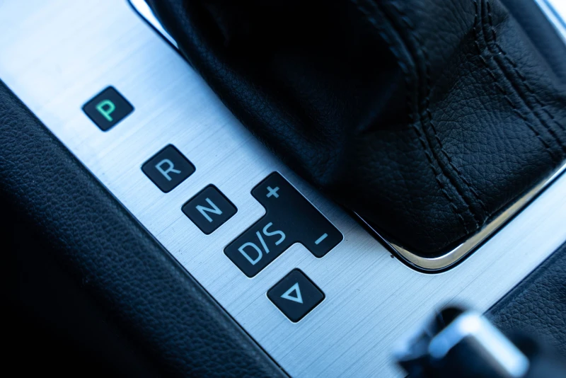 Skoda Octavia 1.6 TDI, снимка 10 - Автомобили и джипове - 51505634