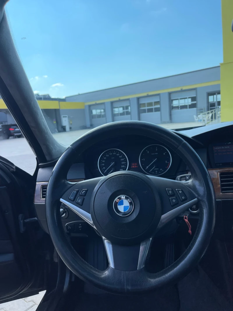 BMW 530, снимка 7 - Автомобили и джипове - 52656040