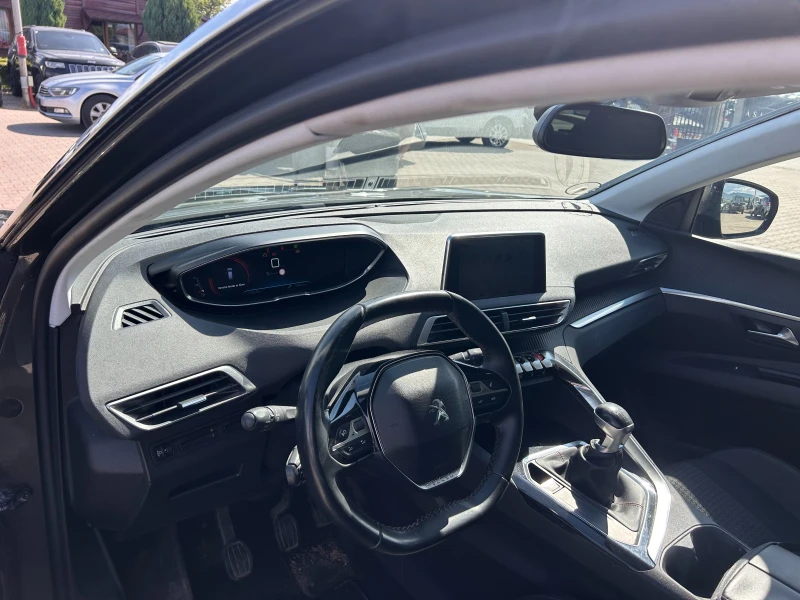 Peugeot 3008 1.2i NAVI EURO 6, снимка 11 - Автомобили и джипове - 50989981