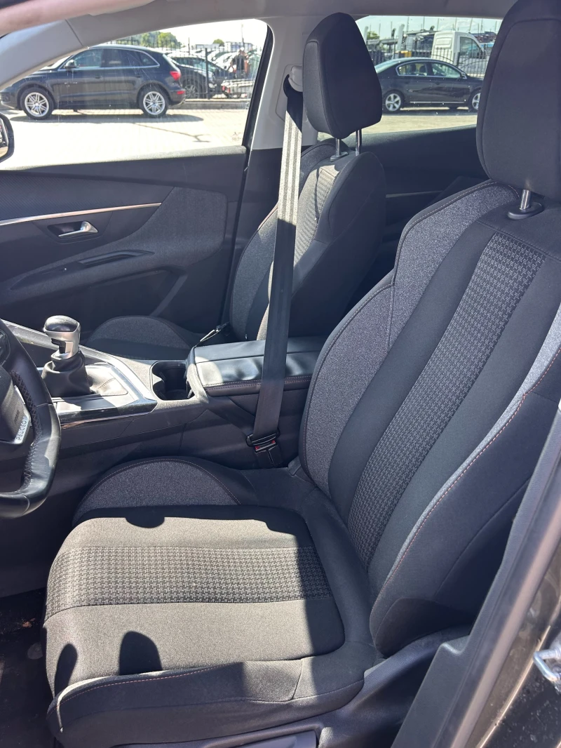 Peugeot 3008 1.2i NAVI EURO 6, снимка 12 - Автомобили и джипове - 50989981