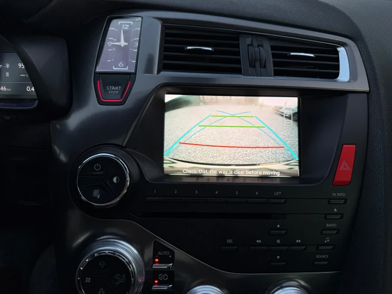 Citroen DS5 2.0 HDi Кожа Подгрев Хед Ъп Камера , снимка 16 - Автомобили и джипове - 51131893