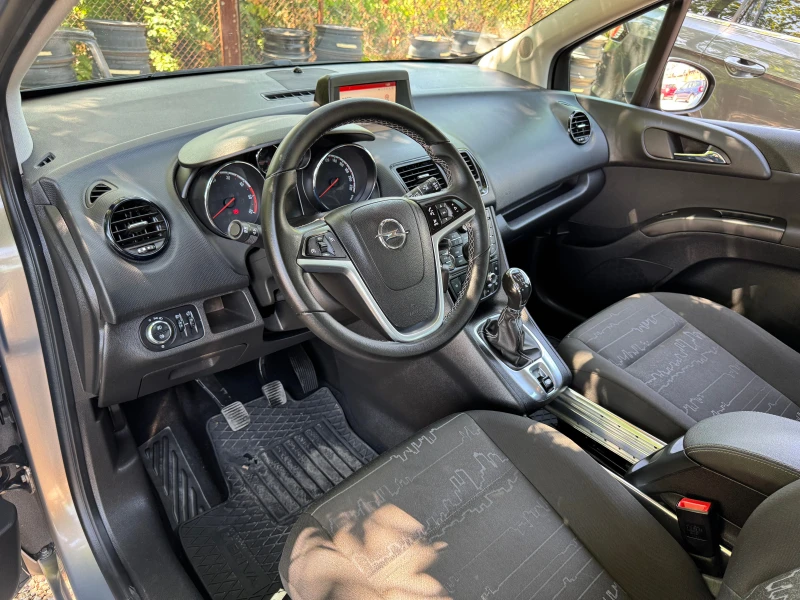 Opel Meriva 1.6DTL-EURO 6, снимка 14 - Автомобили и джипове - 51140609