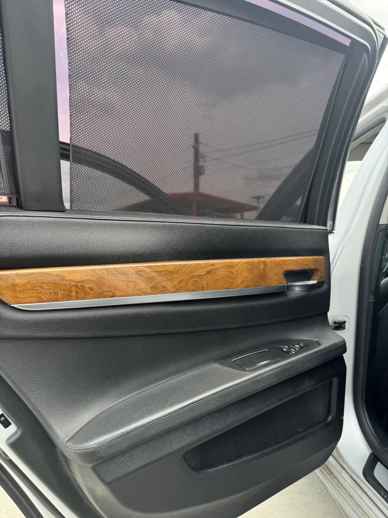 BMW 730 3.0d 245HP, снимка 13 - Автомобили и джипове - 52241727