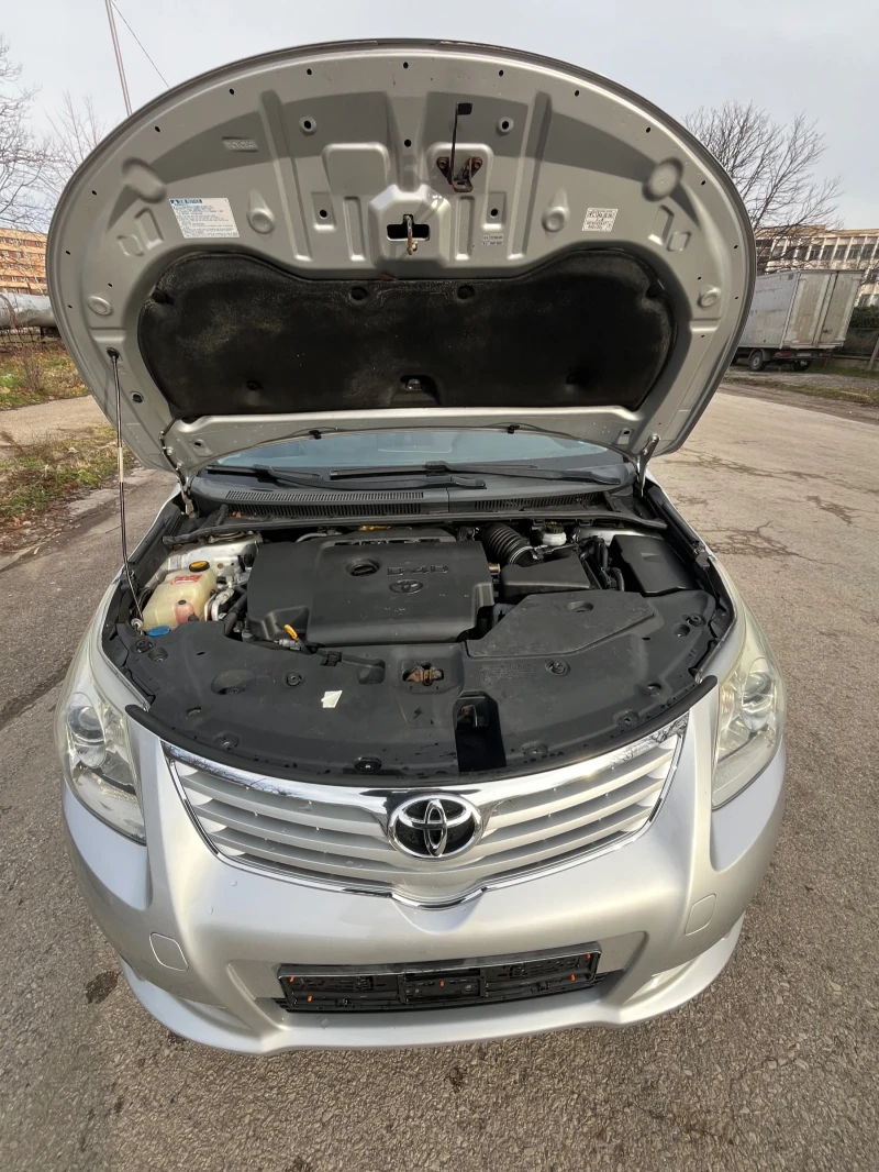 Toyota Avensis 2.0 D4d 126кс Внос Германия, снимка 7 - Автомобили и джипове - 52554360