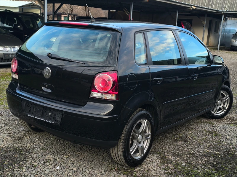 VW Polo FACE LIFT-1.4i-101кс-КЛИМАТРОНИК-ОТЛИЧНО !!!, снимка 3 - Автомобили и джипове - 52837556