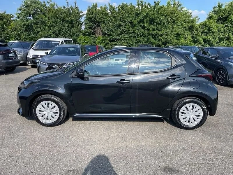 Toyota Yaris 1.5 Hybrid Реални КМ, снимка 7 - Автомобили и джипове - 53770193