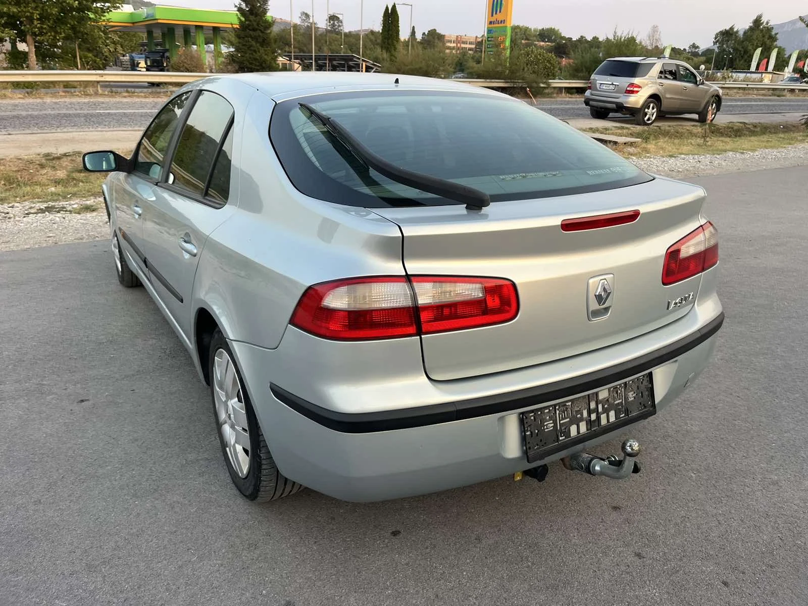 Renault Laguna 1.8I 121кс КЛИМАТРОНИК - изображение 5