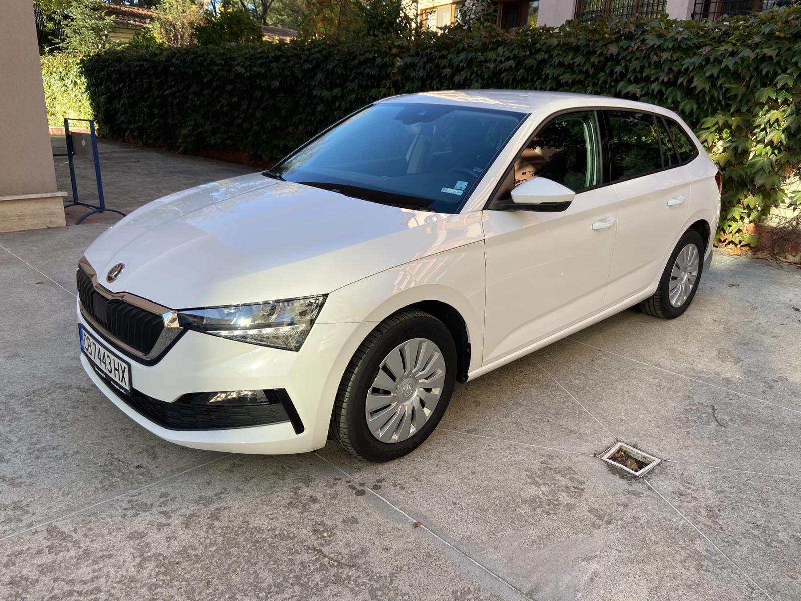 Skoda Scala 1.0 TSI / Автокаско - изображение 3