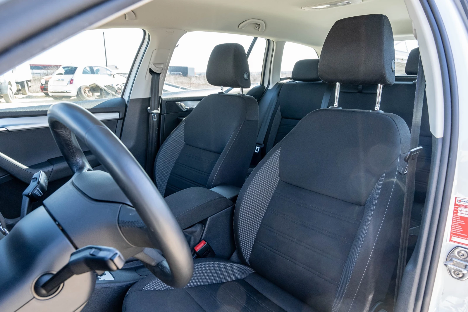 Skoda Octavia 1.6 TDI | Mobile.bg — изображение 13