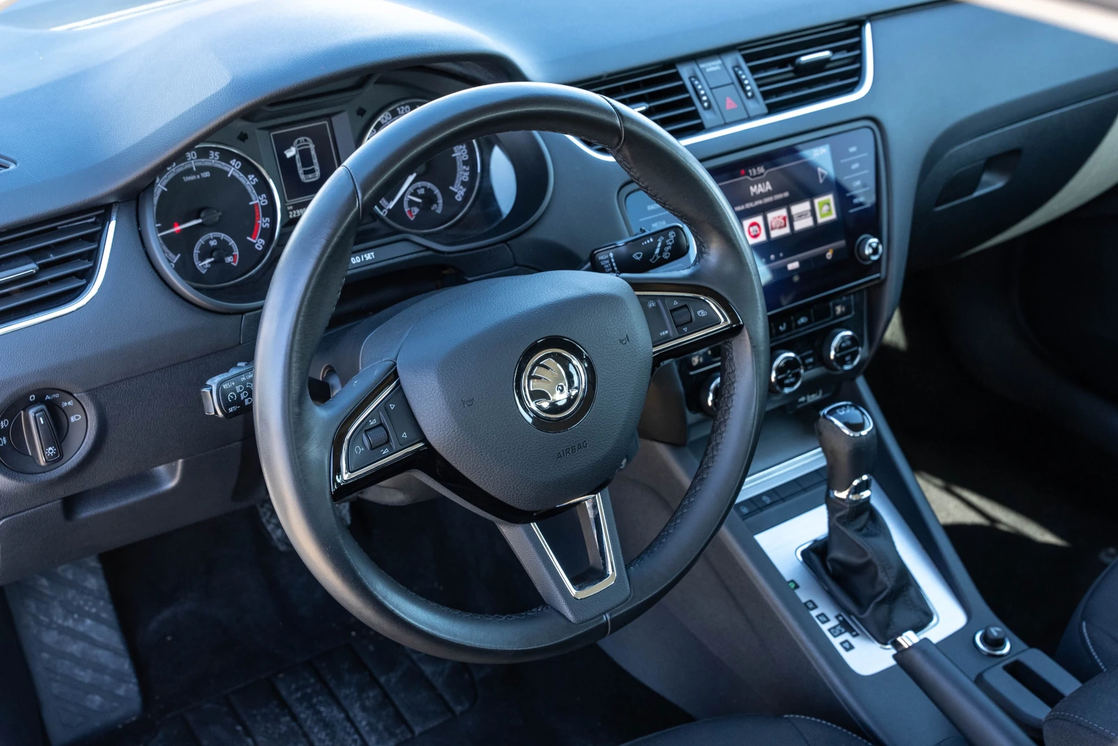 Skoda Octavia 1.6 TDI | Mobile.bg — изображение 12