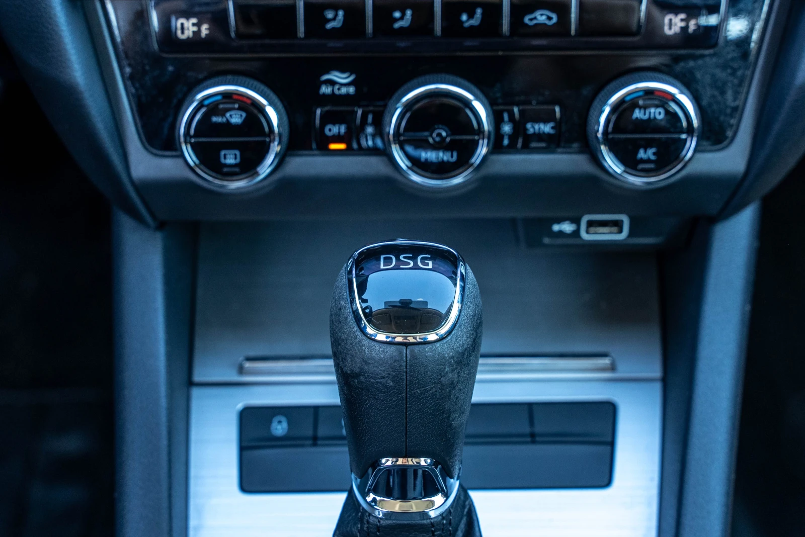 Skoda Octavia 1.6 TDI | Mobile.bg — изображение 16