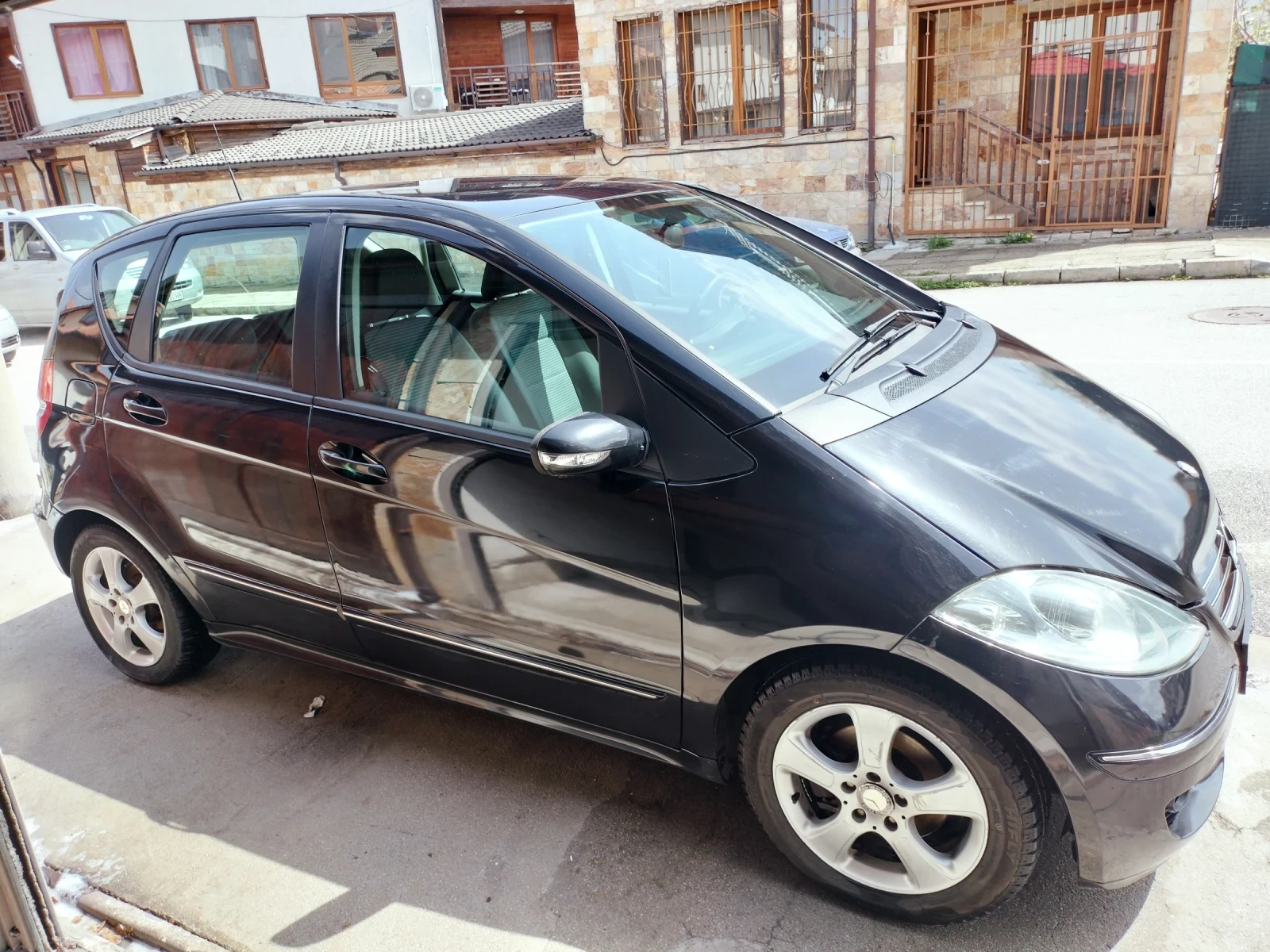 Mercedes-Benz A 180  - изображение 3