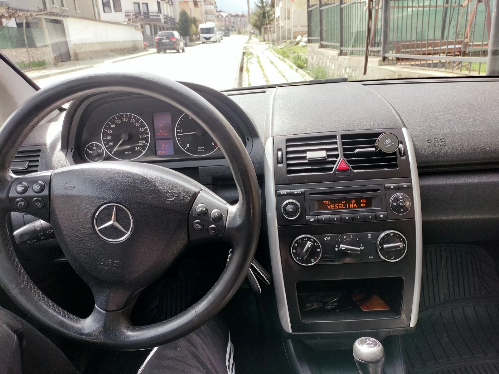 Mercedes-Benz A 180  - изображение 10