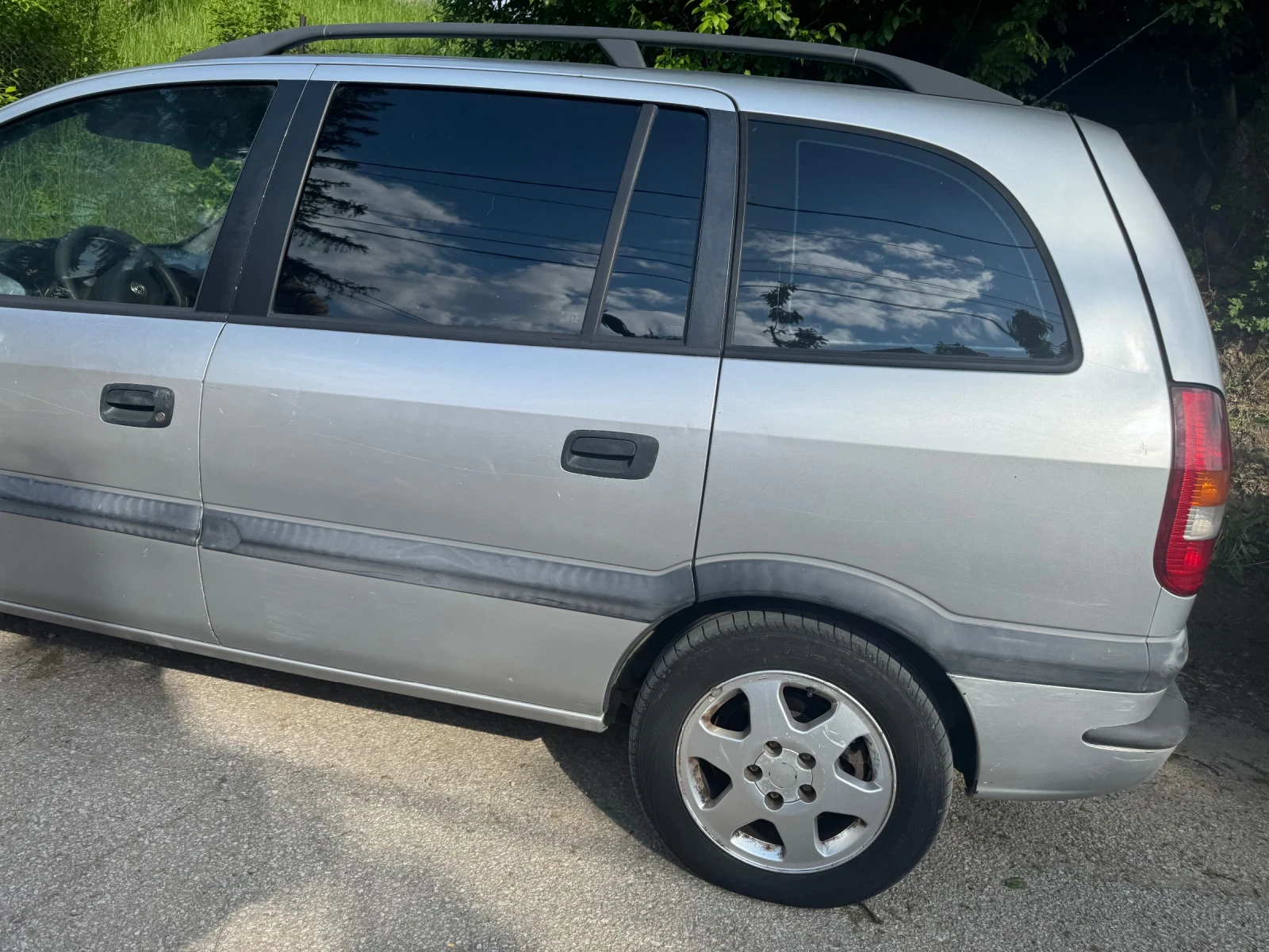 Opel Zafira  - изображение 9