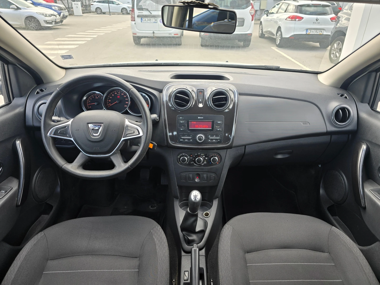Dacia Sandero 1.5 dCi - изображение 8