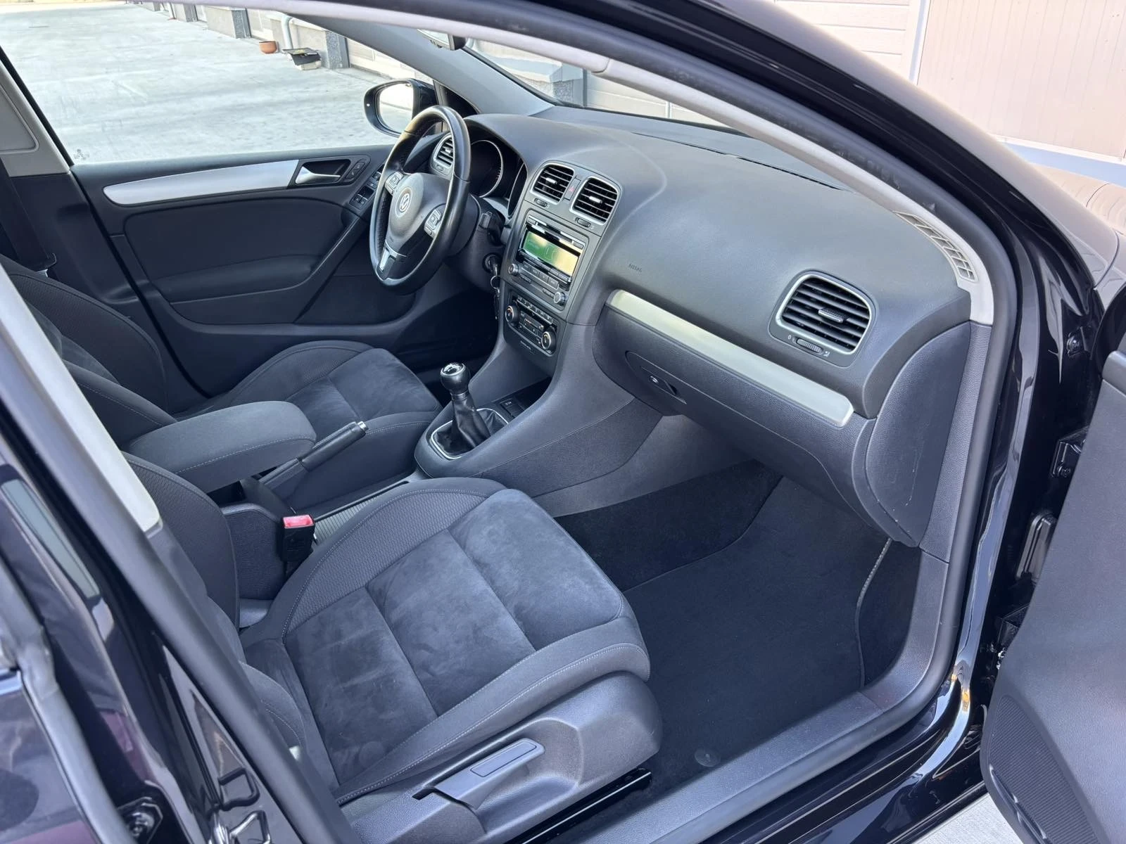 VW Golf 1.4Tsi/122кс/HiGHLiNE/Германия/Темпомат/Подгрев - изображение 7