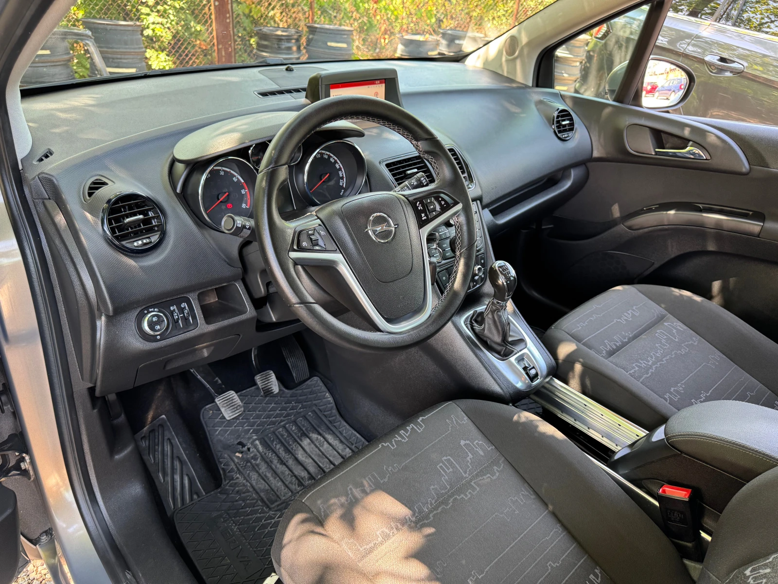 Opel Meriva 1.6DTL-EURO 6 | Mobile.bg — изображение 14