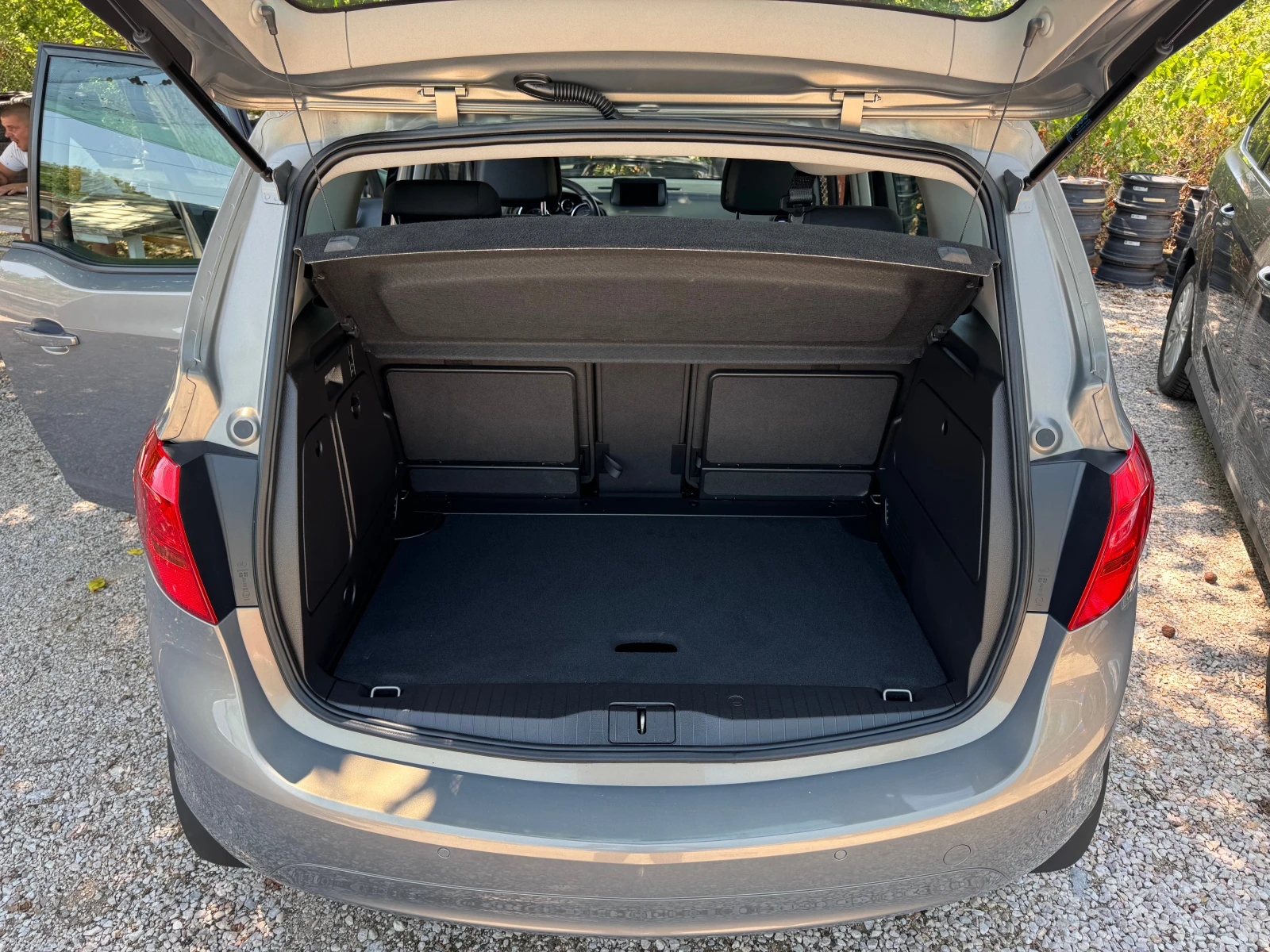 Opel Meriva 1.6DTL-EURO 6 | Mobile.bg — изображение 11