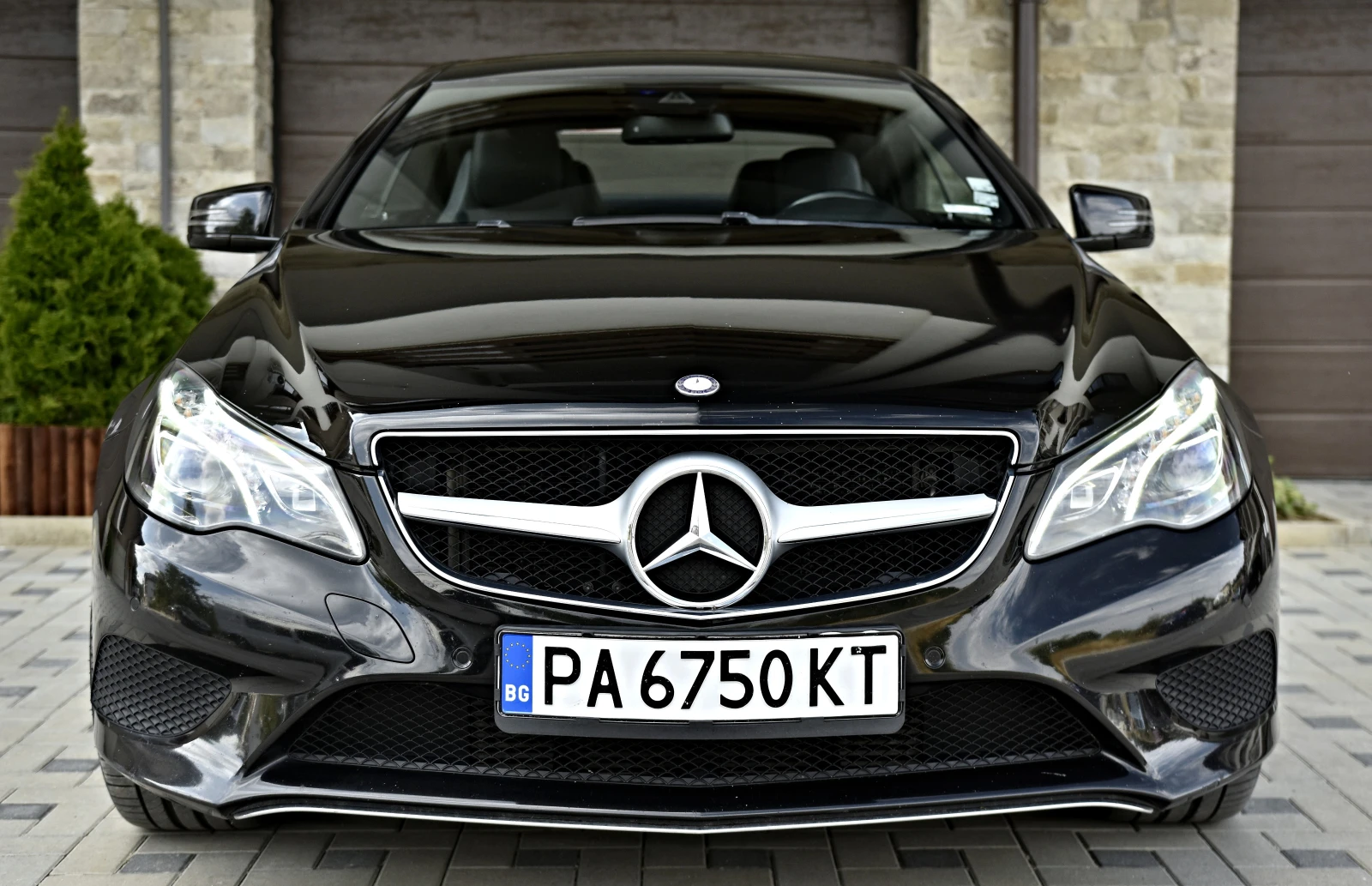 Mercedes-Benz E 220 CDI - изображение 2