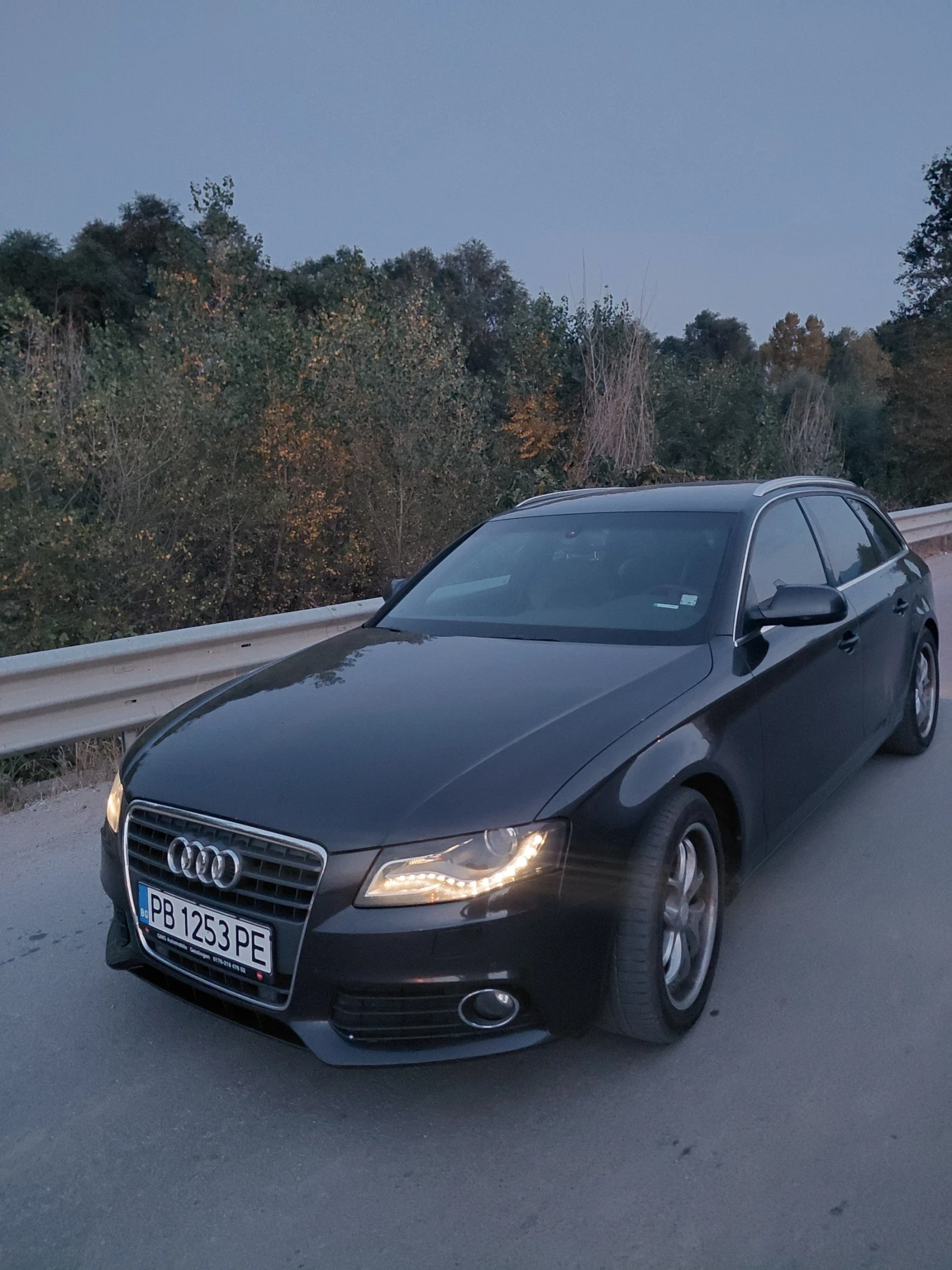 Audi A4 Ambition - изображение 7