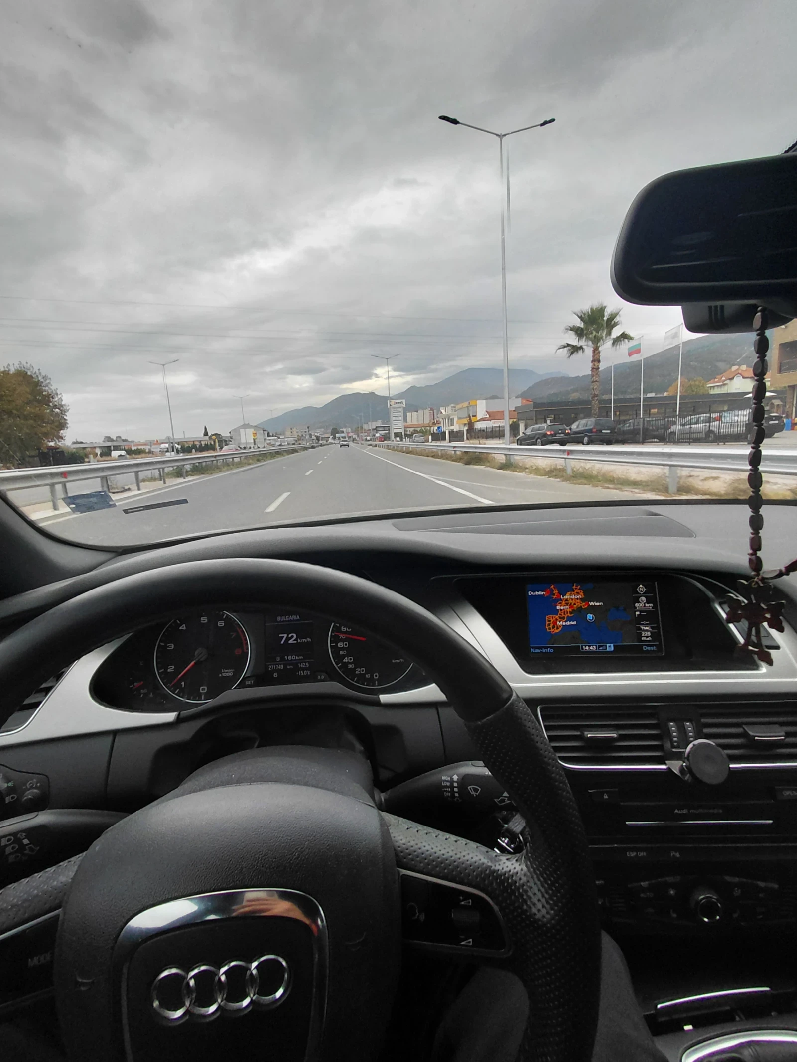 Audi A4 Ambition - изображение 7