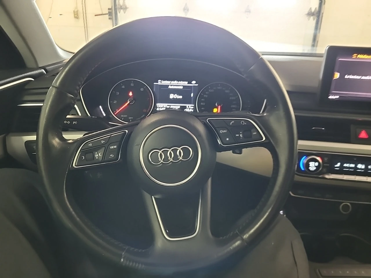 Audi A4 * CARFAX * АВТО КРЕДИТ * ЦЕНА ДО БГ! - изображение 10