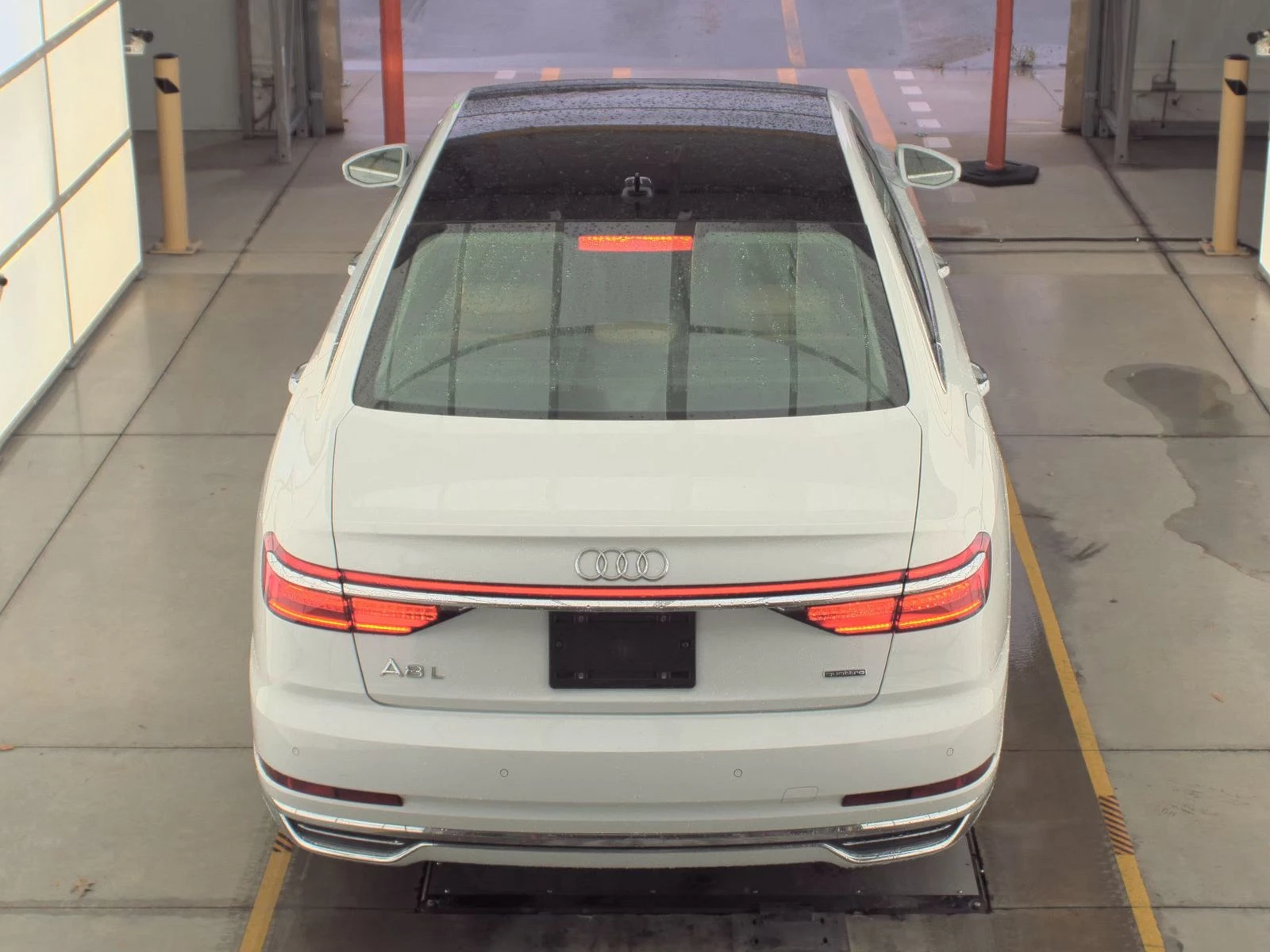 Audi A8   | Mobile.bg   2