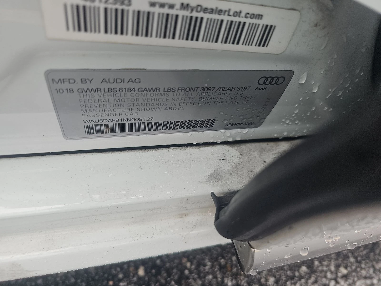 Audi A8   | Mobile.bg   12