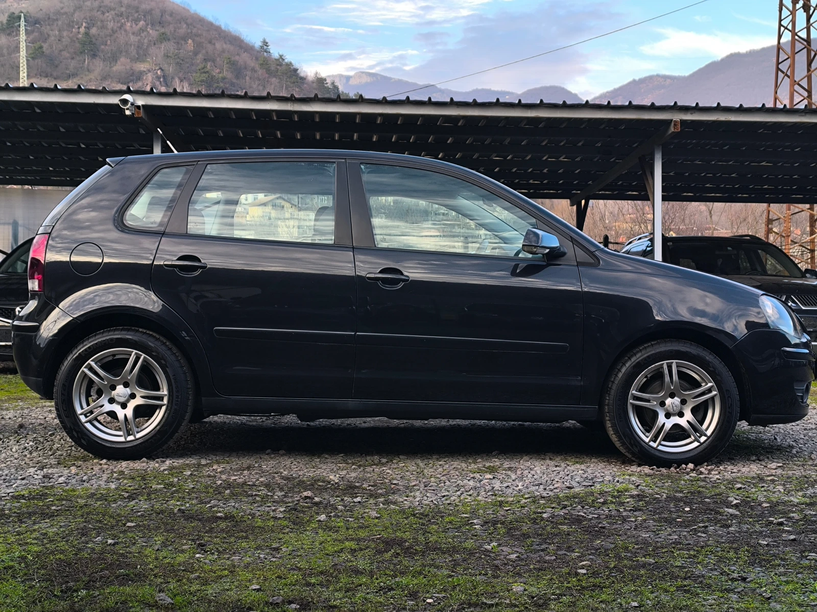 VW Polo FACE LIFT-1.4i-101кс-КЛИМАТРОНИК-ОТЛИЧНО !!! - изображение 2