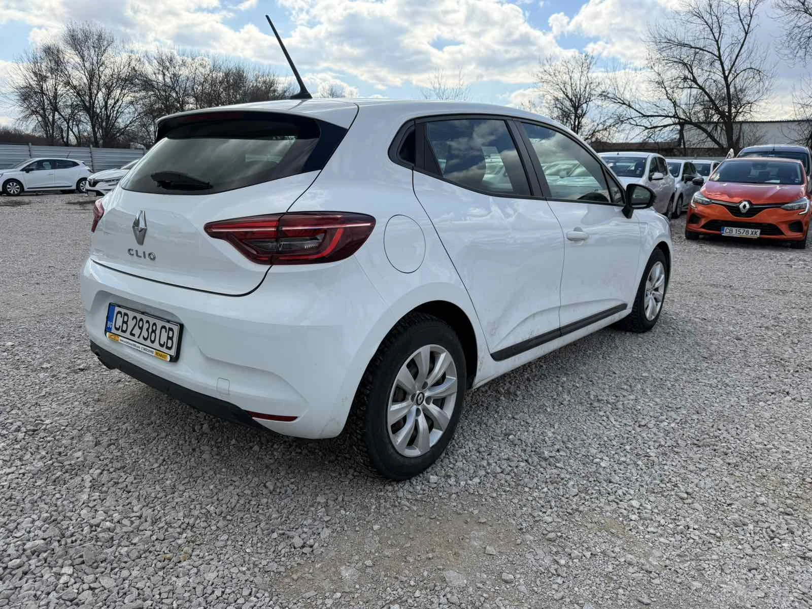 Renault Clio 1.0TCe 92k.c. - изображение 9