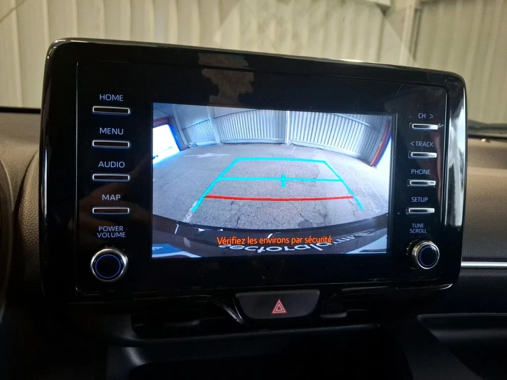 Toyota Yaris 1.5 Hybrid Реални КМ, снимка 13 - Автомобили и джипове - 53770193