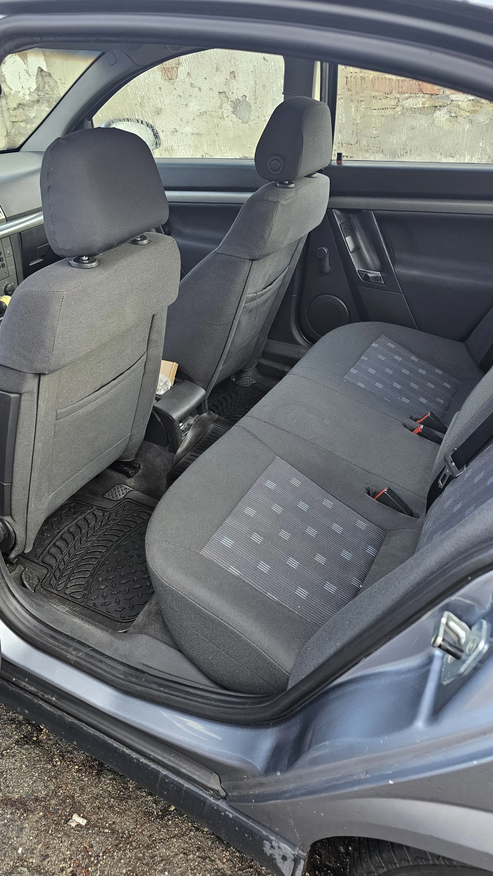 Opel Vectra 1.9 CDTI, снимка 13 - Автомобили и джипове - 53851338