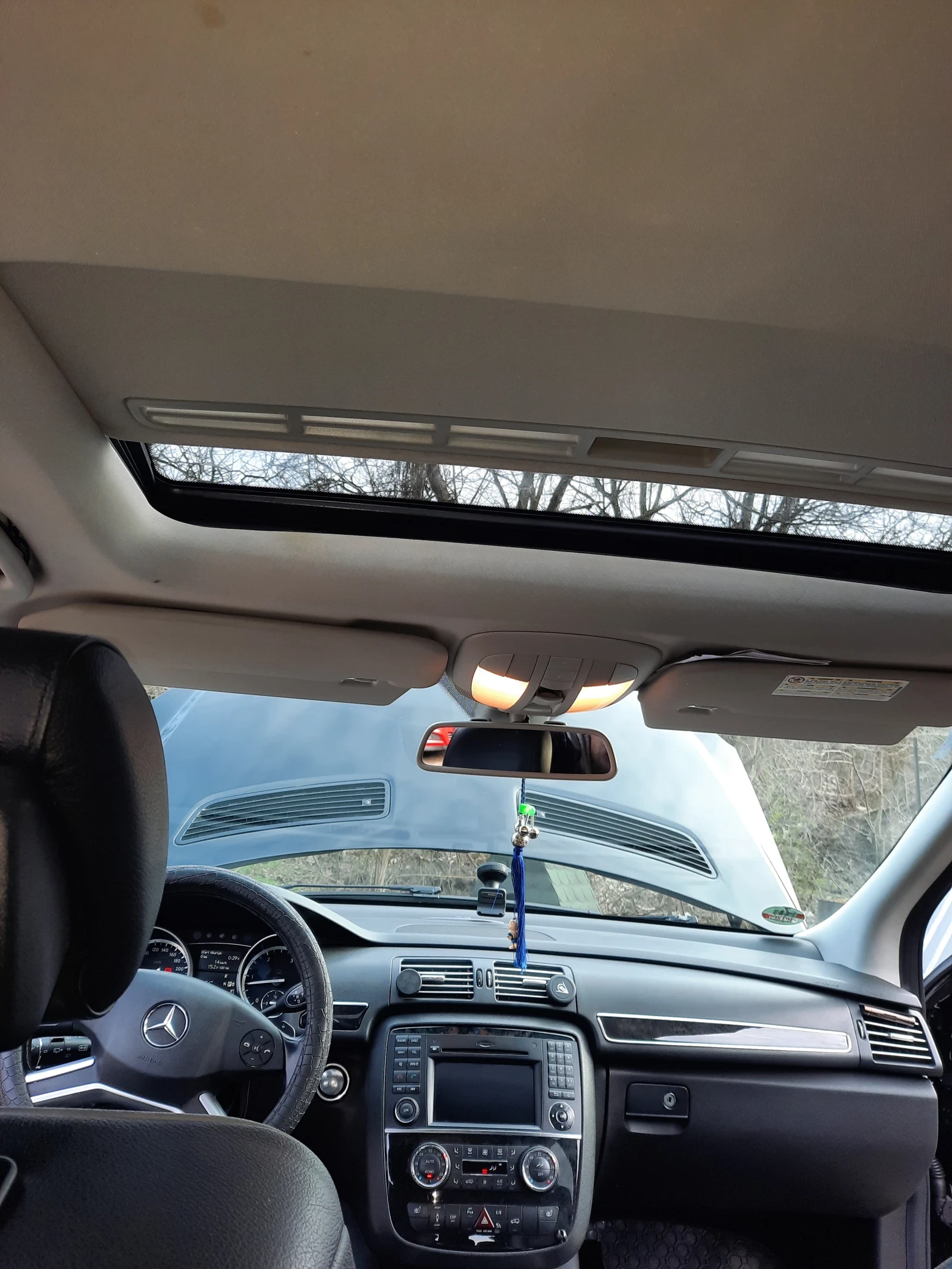 Mercedes-Benz R 350, снимка 7 - Автомобили и джипове - 53967893