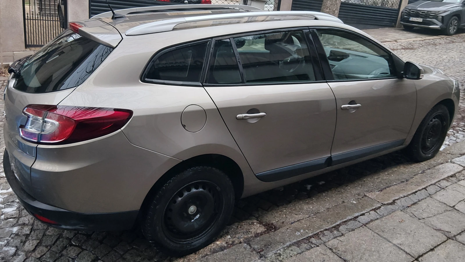 Renault Megane, снимка 7 - Автомобили и джипове - 54348233