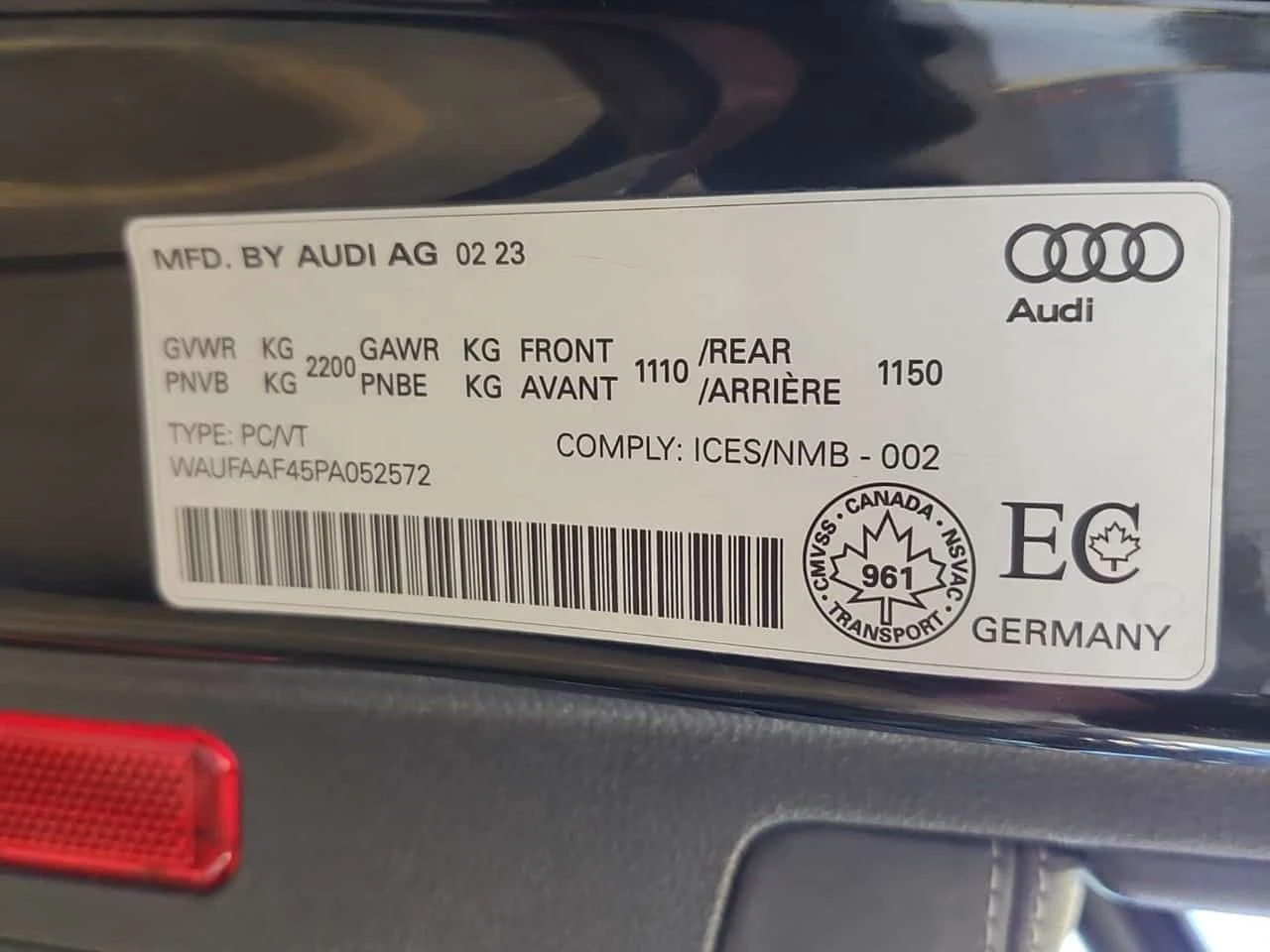 Audi A4 TECHNIK| 2 KЛЮЧА| 2 ЧИФТА ГУМИ С ДЖАНТИ| 360| , снимка 16 - Автомобили и джипове - 54509721