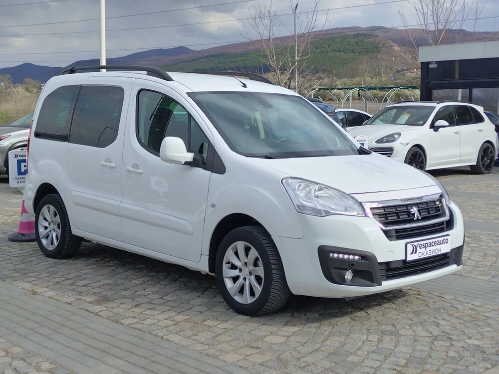 Peugeot Partner 1.6 HDI/120к.с., снимка 3 - Автомобили и джипове - 54644465