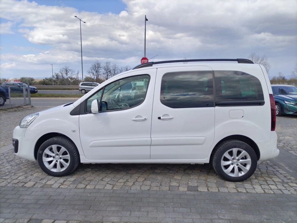 Peugeot Partner 1.6 HDI/120к.с., снимка 8 - Автомобили и джипове - 54644465