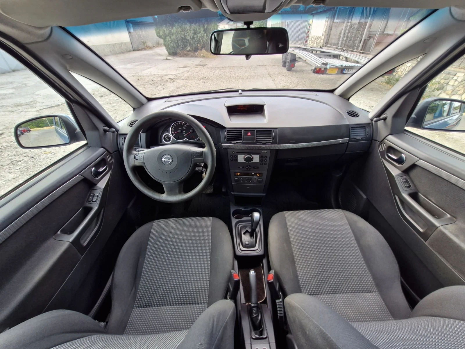 Opel Meriva 1.6 бензин 101к.с. Автоматик , снимка 10 - Автомобили и джипове - 55235336