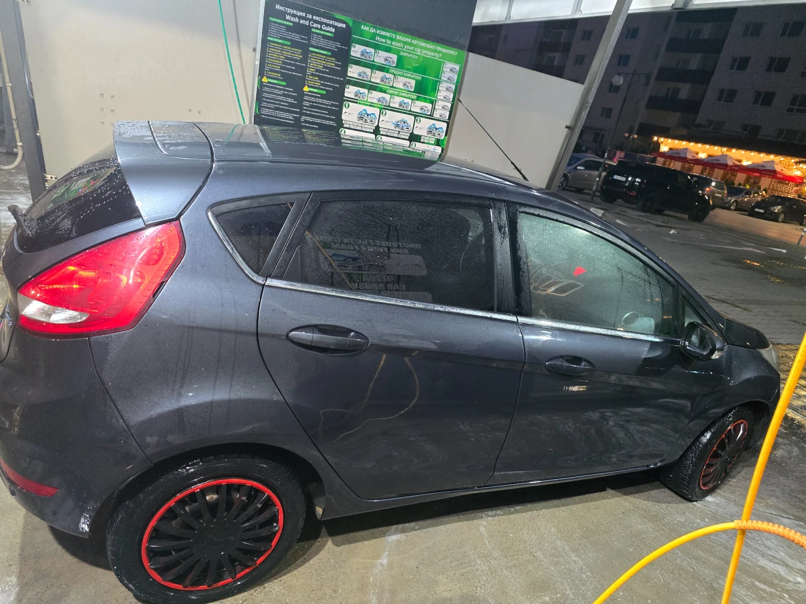 Ford Fiesta 1.4 Бензин/Газ, снимка 4 - Автомобили и джипове - 55344779