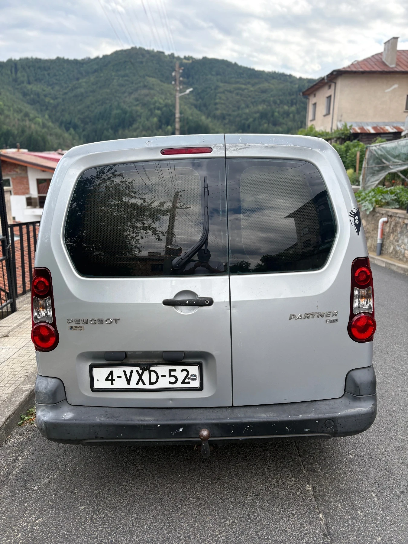 Peugeot Partner 1.6 HDI L2 Дълга база 3 места, снимка 5 - Автомобили и джипове - 55395247