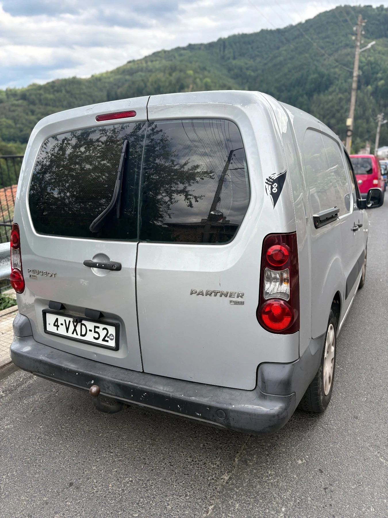 Peugeot Partner 1.6 HDI L2 Дълга база 3 места, снимка 4 - Автомобили и джипове - 55395247