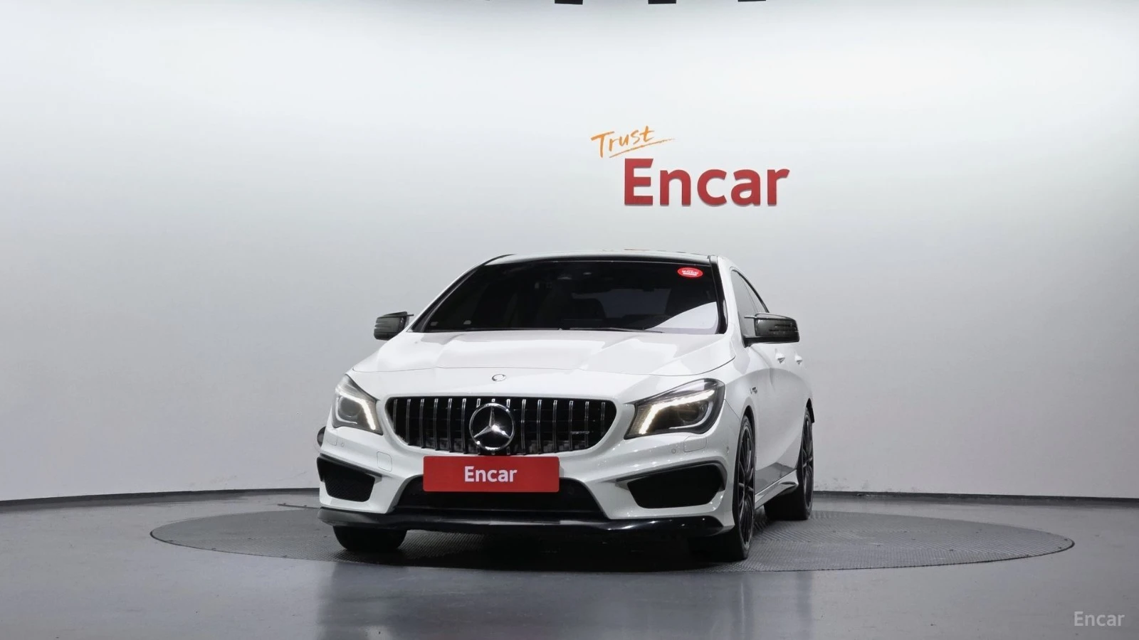 Mercedes-Benz CLA 45 AMG 4MATIC* AMBIENT* ПОДГРЕВ* ОБДУХВАНЕ* КАМЕРА* , снимка 2 - Автомобили и джипове - 55623292
