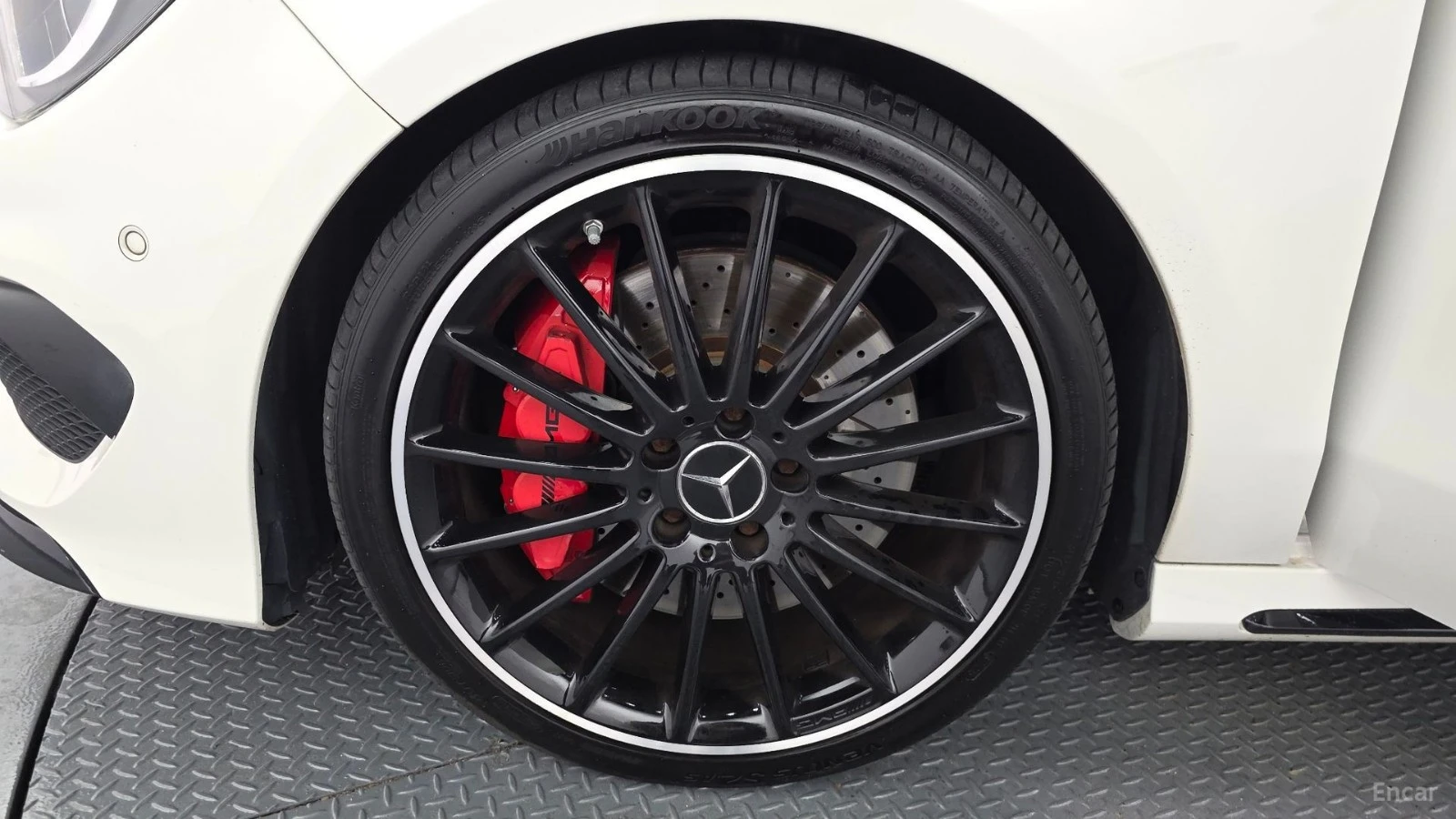 Mercedes-Benz CLA 45 AMG 4MATIC* AMBIENT* ПОДГРЕВ* ОБДУХВАНЕ* КАМЕРА* , снимка 16 - Автомобили и джипове - 55623292