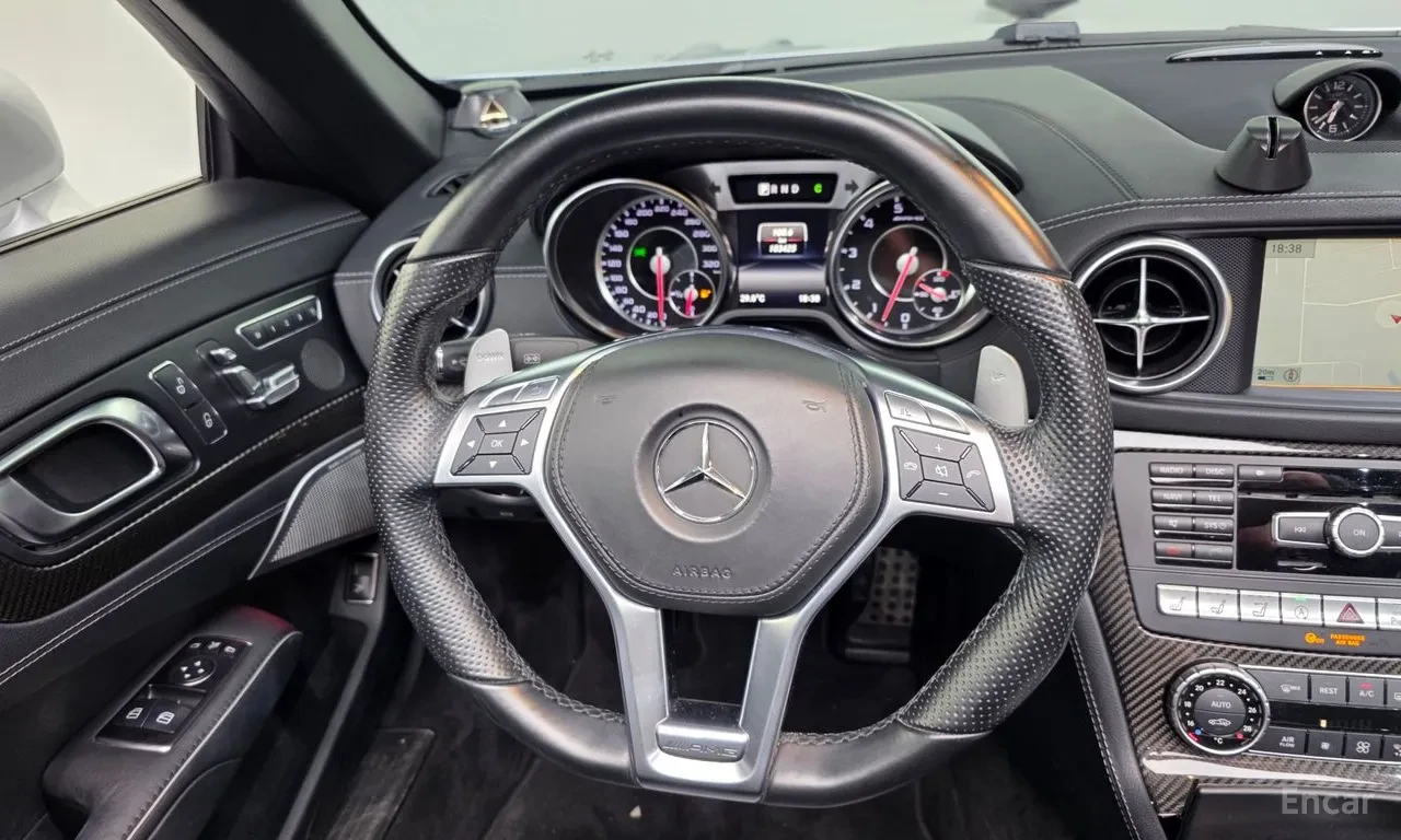 Mercedes-Benz SL 63 AMG 63* FULL* СЕРВИЗНА ИСТОРИЯ* ЛИЗИНГ, снимка 12 - Автомобили и джипове - 55627858