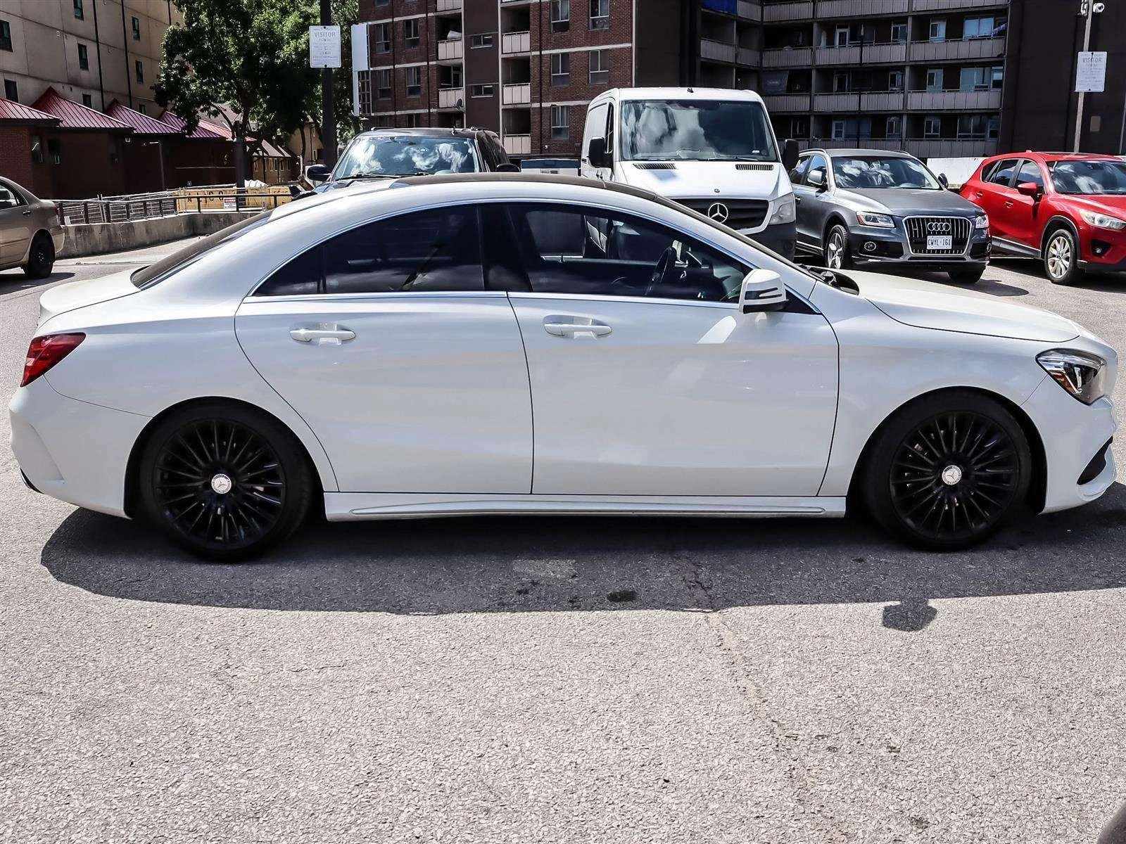 Mercedes-Benz CLA 250 PANO| ПОДГРЕВИ| ПАМЕТ| ФИКС ЦЕНА ДО БГ| , снимка 3 - Автомобили и джипове - 55849329