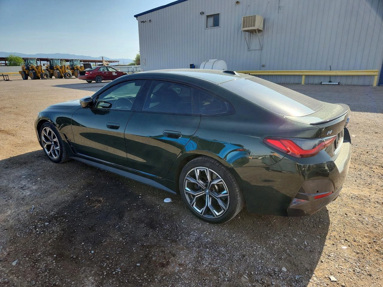 BMW i4 EDRIVE40, снимка 2 - Автомобили и джипове - 55950537
