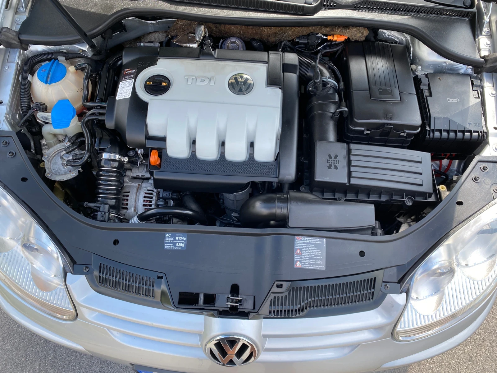 VW Golf 2.0TDI BMM, снимка 9 - Автомобили и джипове - 55989929